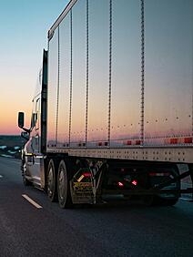 Full Truckload FTL Shipping on Vancouver Island, British Columbia, Canada